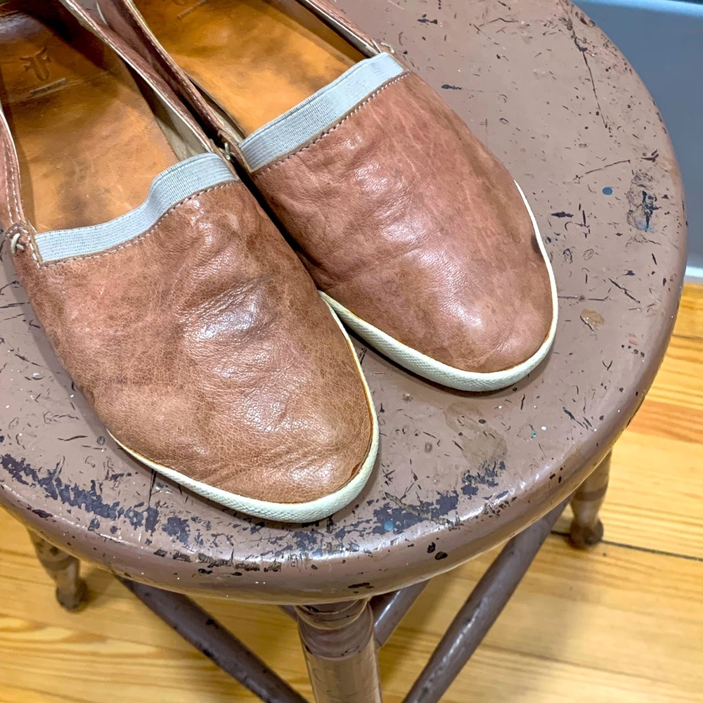frye flats